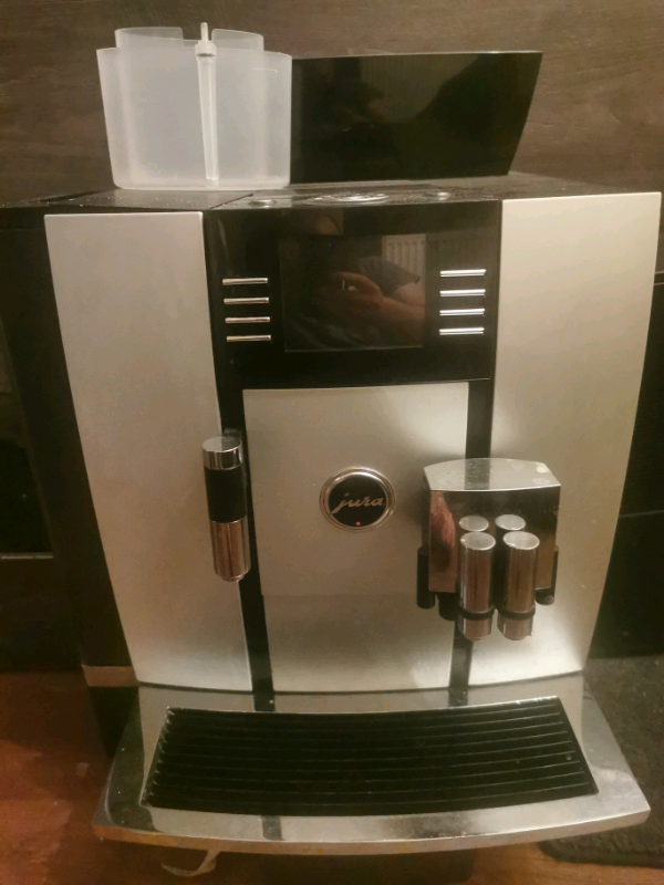 Bean to cup coffee machine Jura giga x3 